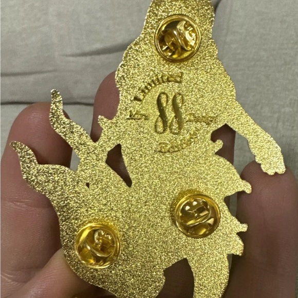 Disney Who Framed Roger Rabbit -Jessica Rabbit LE 88 Mermaid fantasy pin - Picture 2 of 3